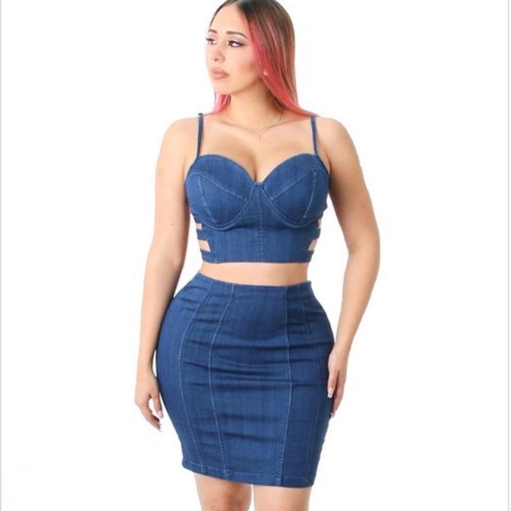 Stretchy jean 2 piece outfit.